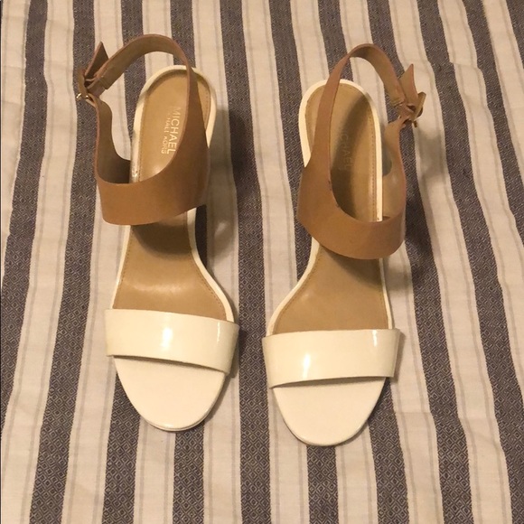 Michael Kors Shoes - 💋SOLD💋Michael Kors Heels